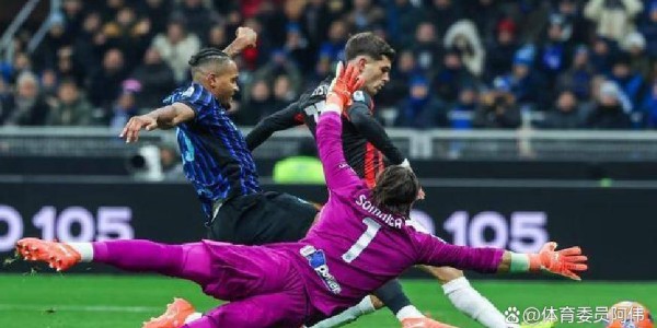 意甲疯了，莱奥1-0绝杀捅破天，阿莱格里直接染红，AC米兰硬刚拉齐奥重返榜首