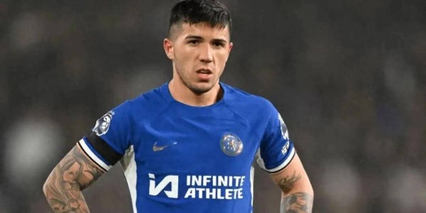 击败那不勒斯！恩佐：非常高兴成功晋级淘汰赛用点球致敬马拉多纳