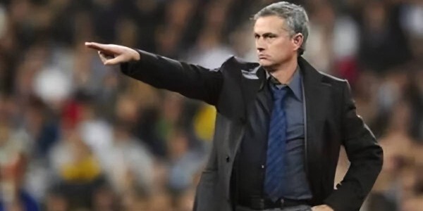 皇马正认真考虑请回穆里尼奥，重返伯纳乌只差一个条件